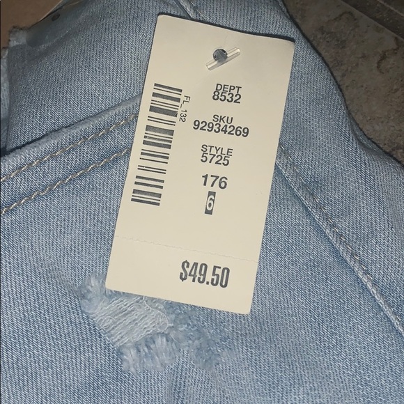 Jean Shorts - Picture 2 of 4